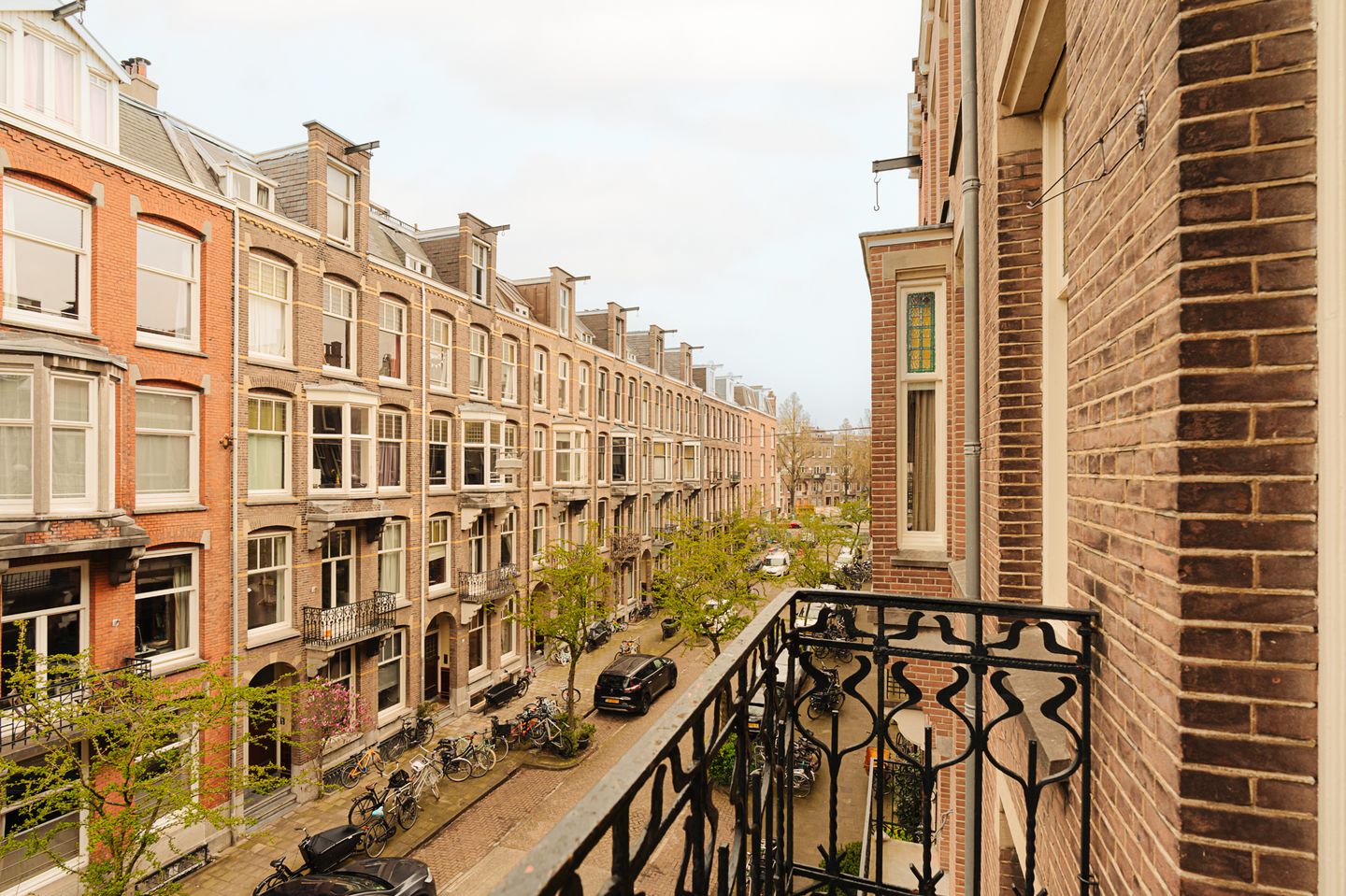 Foto 14 van Wouwermanstraat 19-H