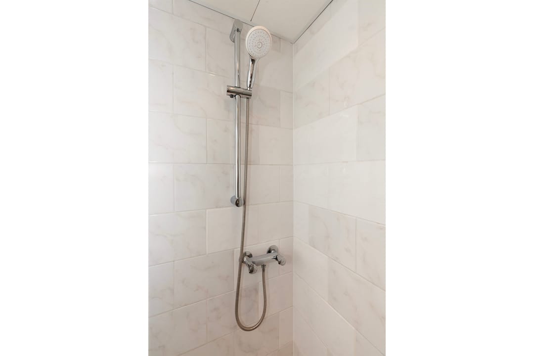 Foto 22 van Groen van Prinstererstraat 56