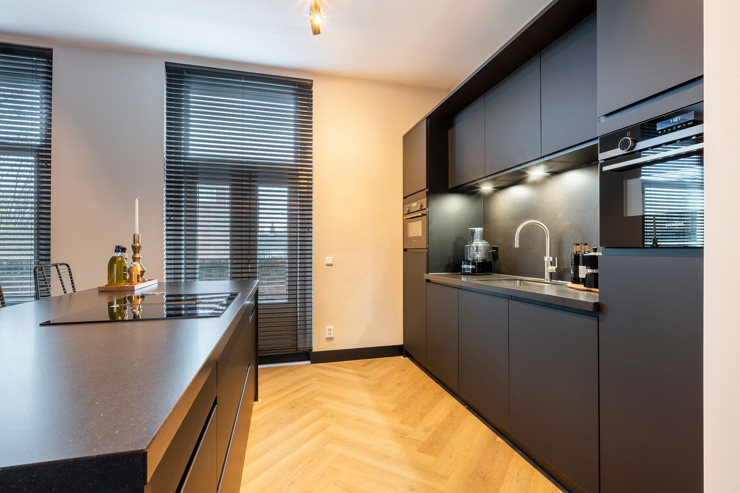 Fully Renovated 4-Bedroom Upper Apartment in Historic Maassluis Harbor Area — 14
