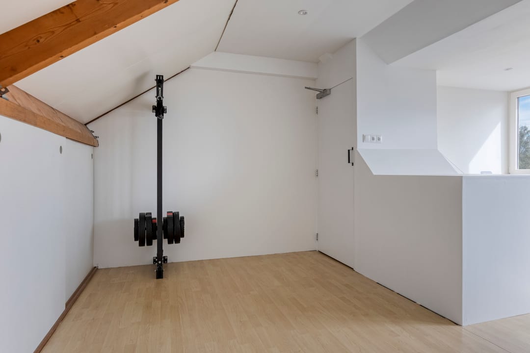 Move-in ready terraced house with luxury attic, covered terrace and waterfront location — 26