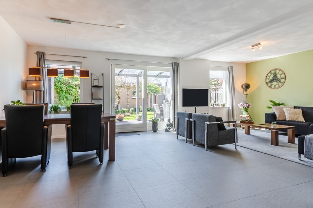 Foto 2 van Roodkapje 27