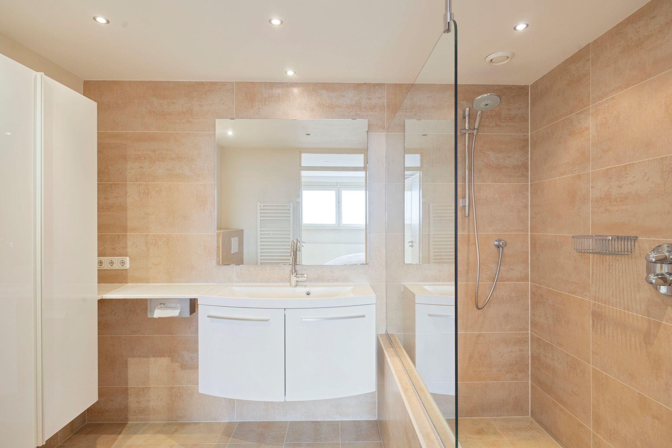 Foto 30 van Zeekant 50-F