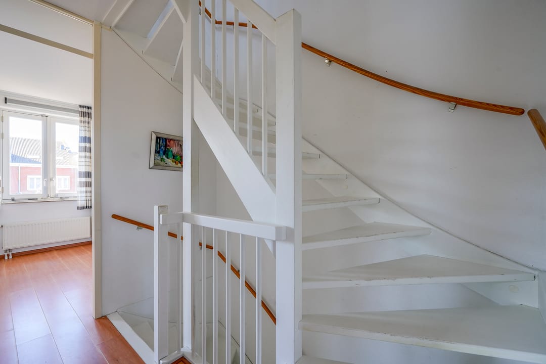 Spacious corner house with five bedrooms and A++ energy label in Leidsche Rijn — 28