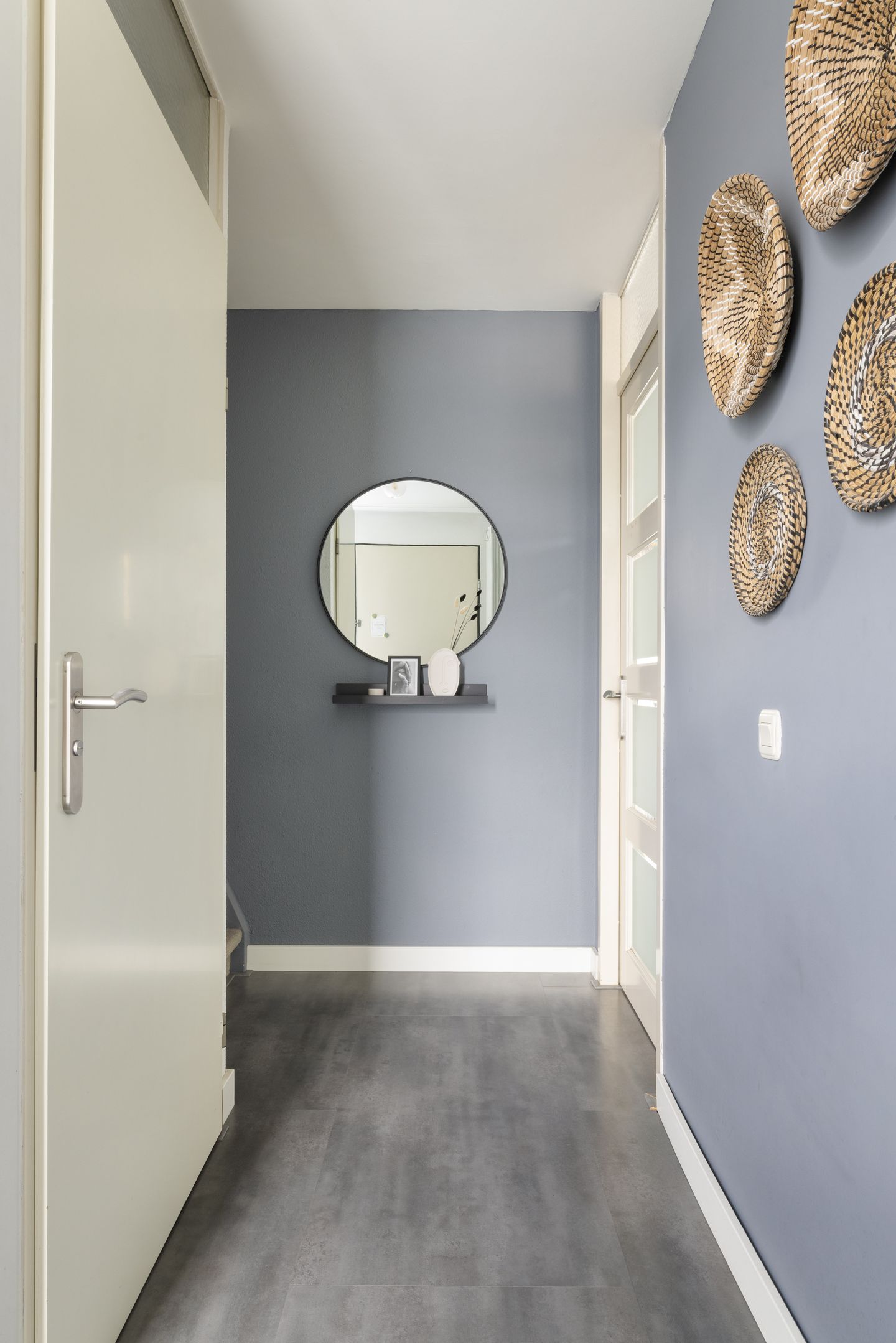 Spacious Family Home with Four Bedrooms in Quiet Diemen-Noord — 19