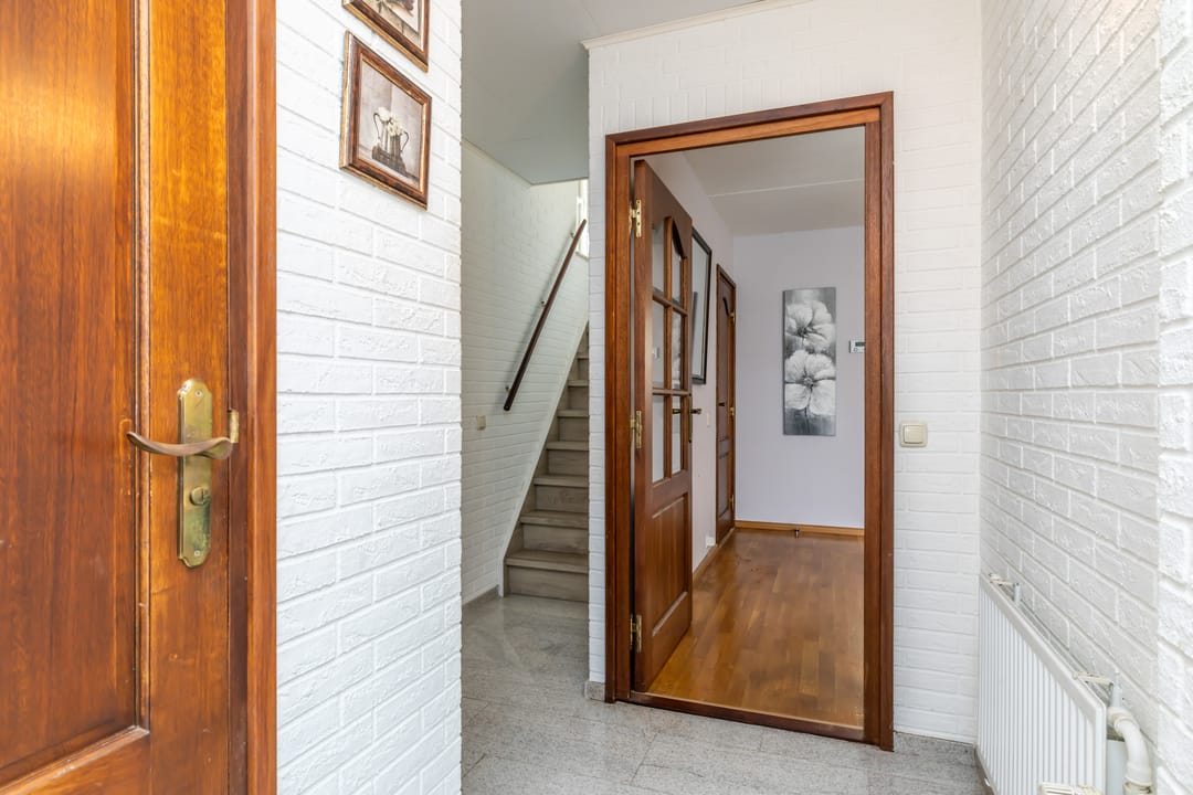 Energy-efficient corner house with 3 to 4 bedrooms, garage and west-facing garden near forest — 16