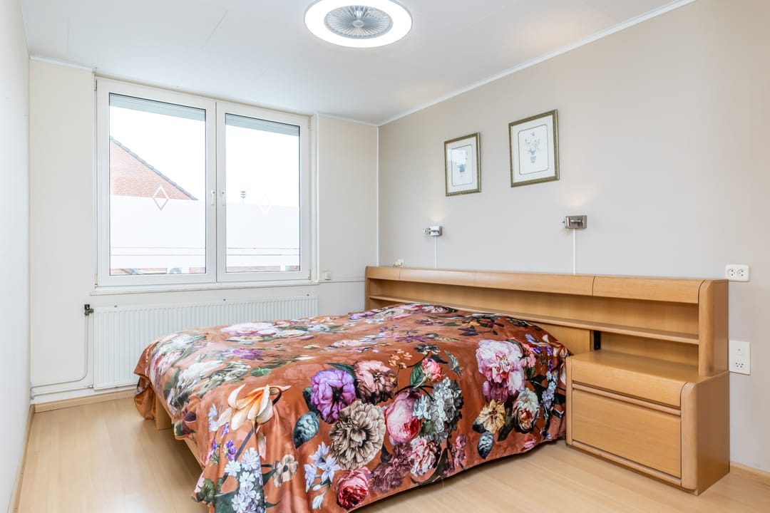 Energy-efficient corner house with 3 to 4 bedrooms, garage and west-facing garden near forest — 17
