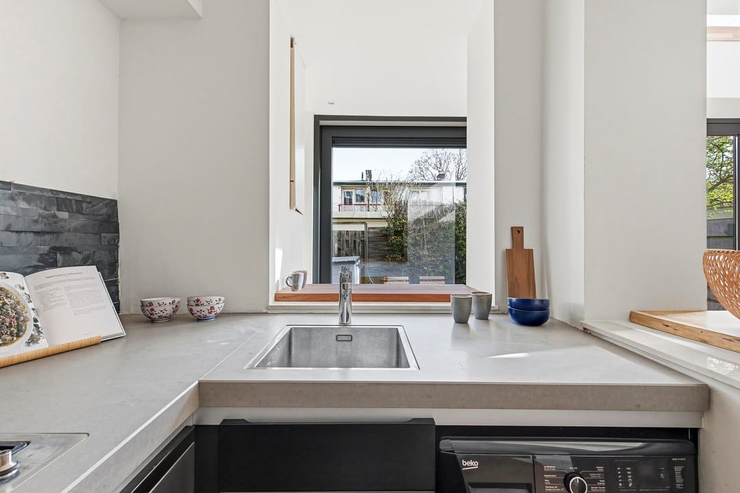 Ground floor apartment with garden in Amsteldorp, Amsterdam — 13
