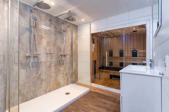 Photo 3 of Zeedijk 24-943