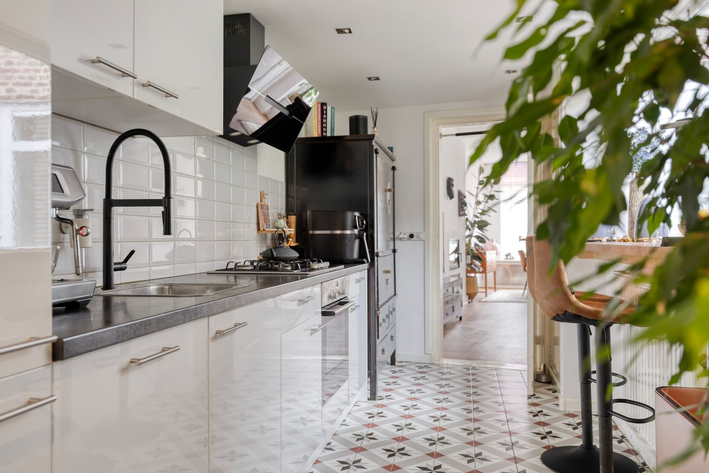 Foto 19 van Bredaseweg 281