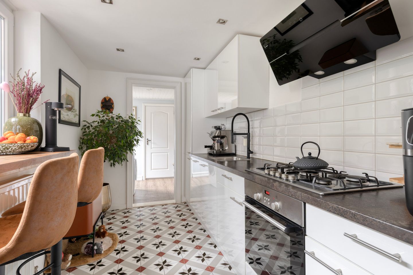 Foto 5 van Bredaseweg 281