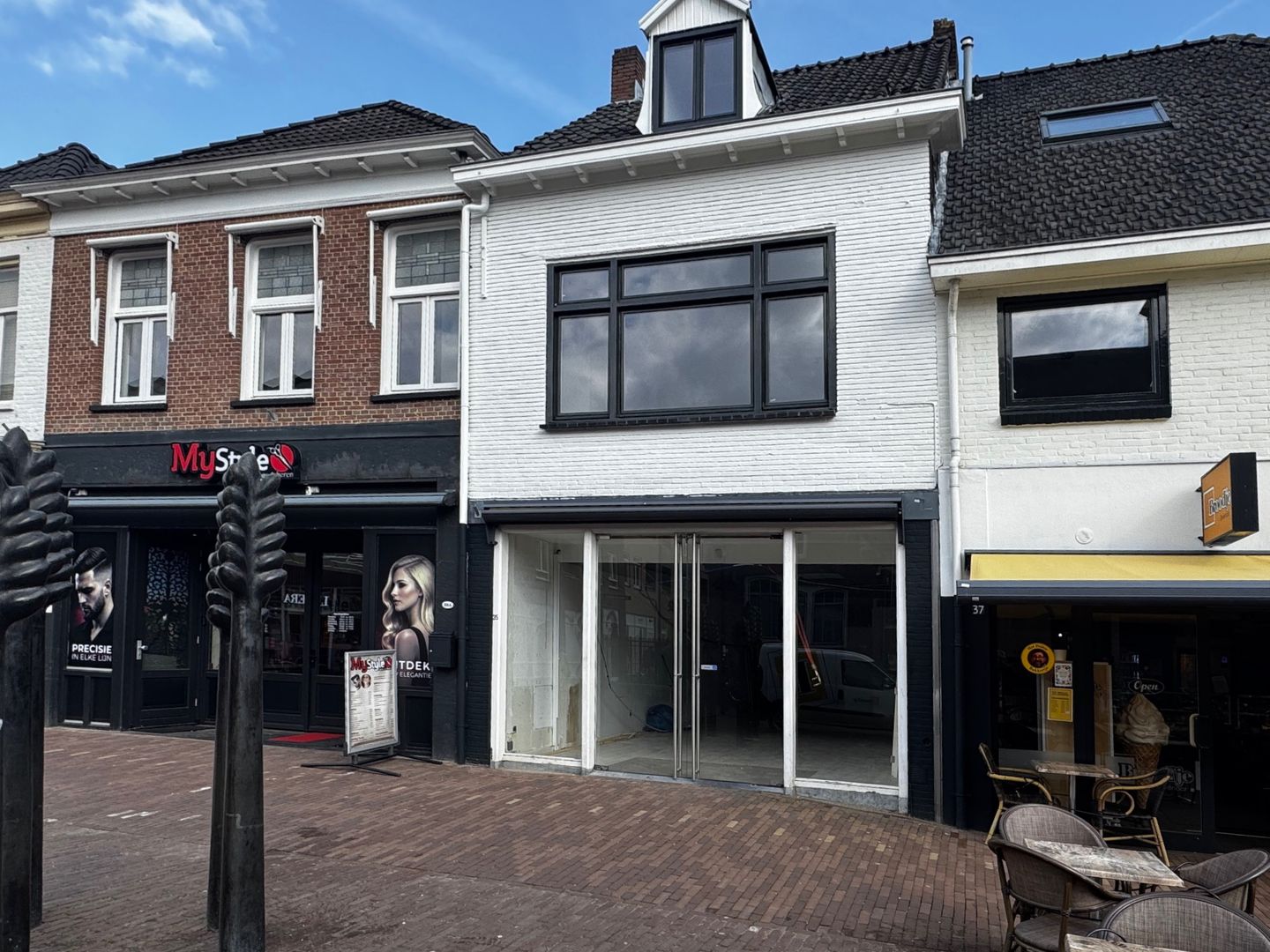 View photo 2 of Marktstraat 35