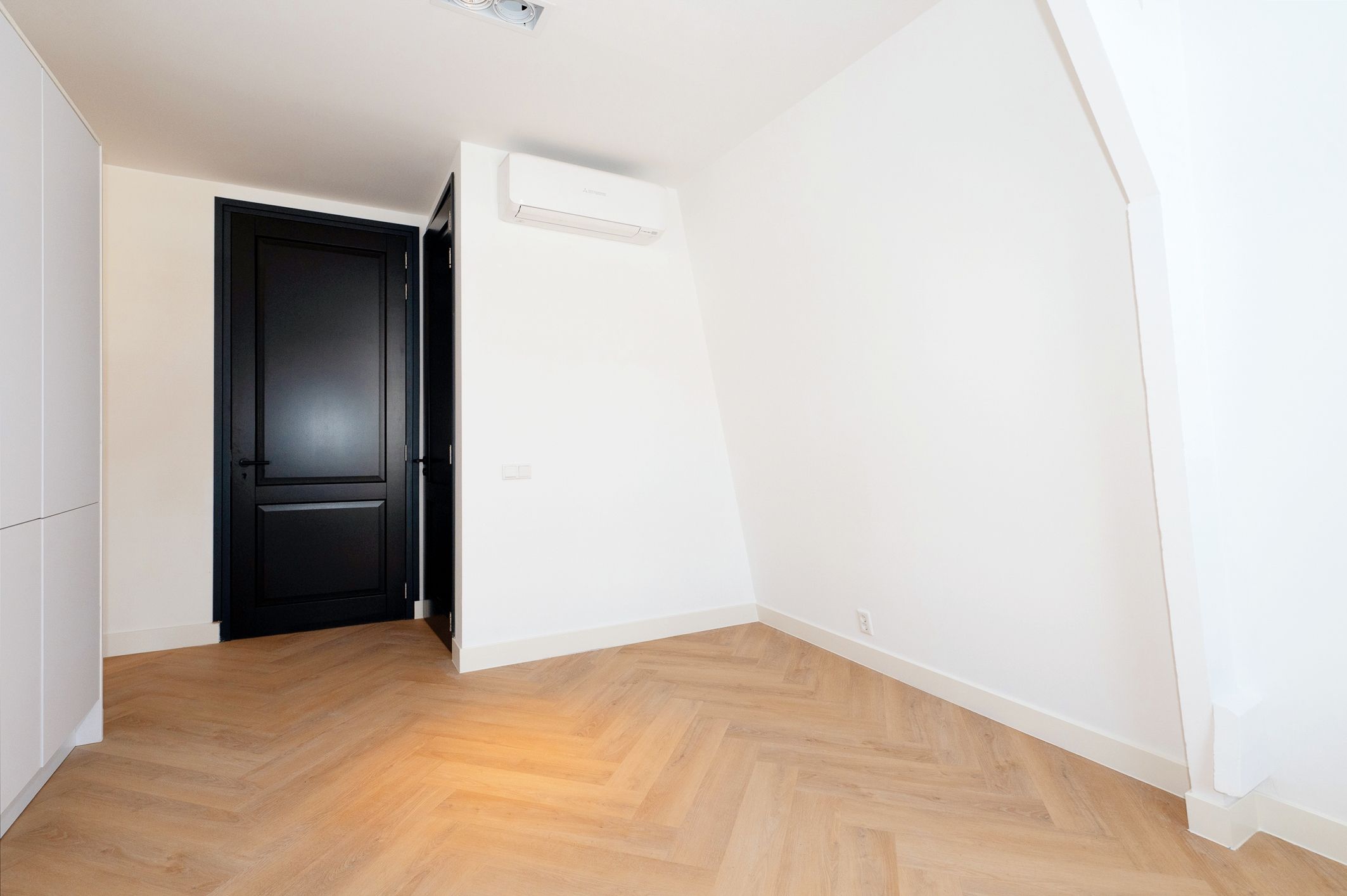 Foto 9 van Heulstraat 5-D