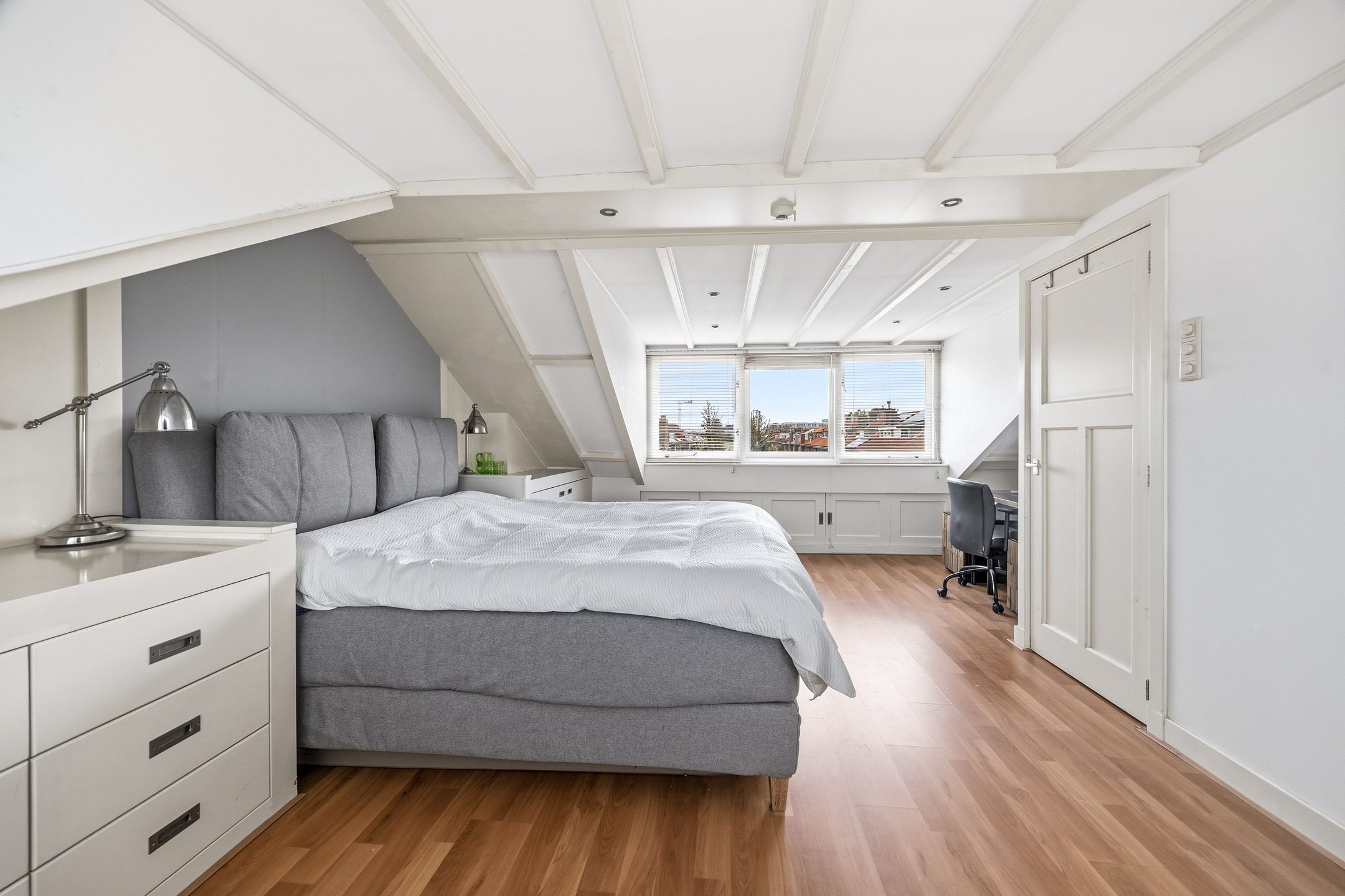 Foto 33 van Essesteijnstraat 159