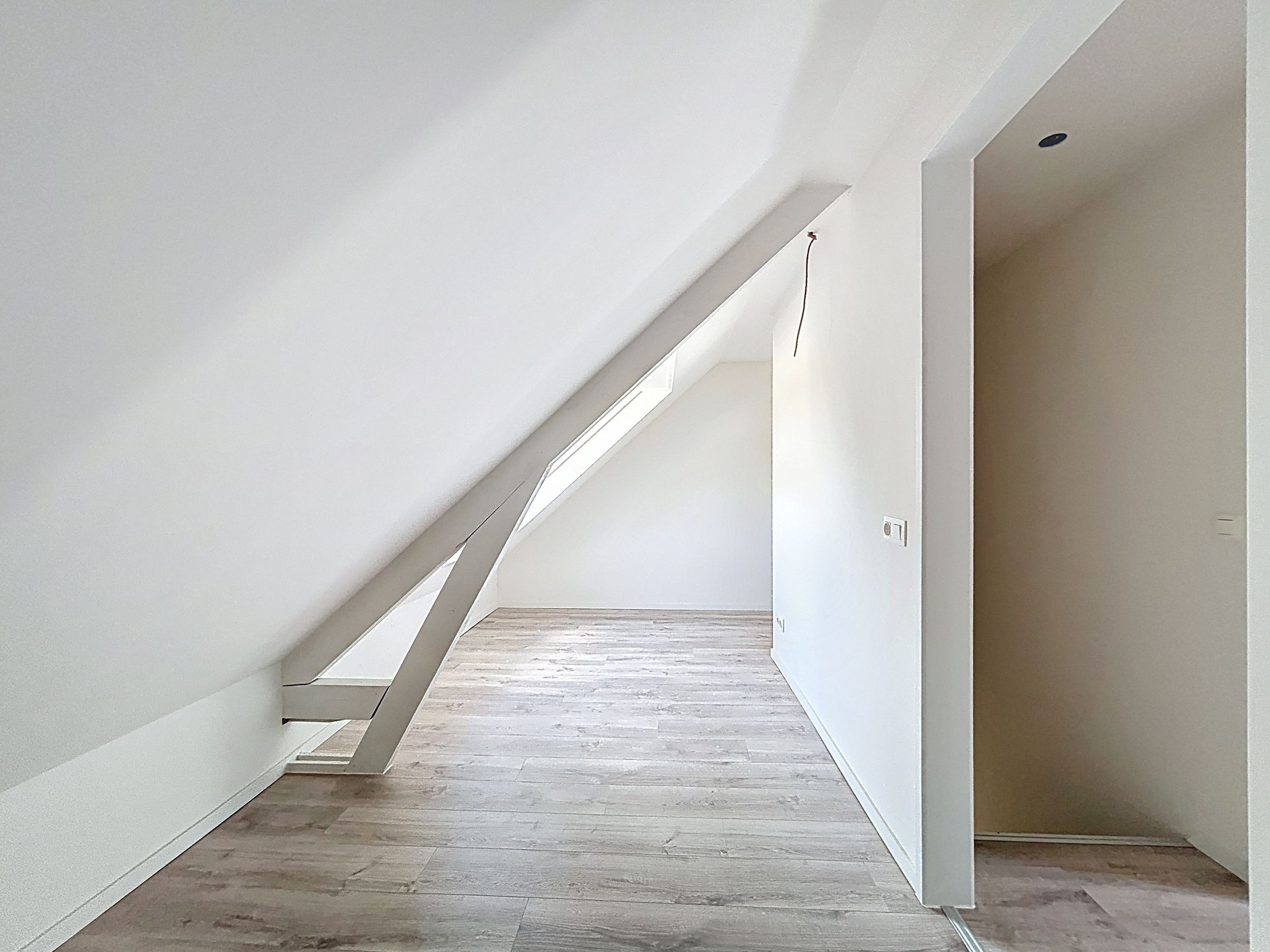 Fully Renovated Home with Ground Floor Living in Central Sluis — 18