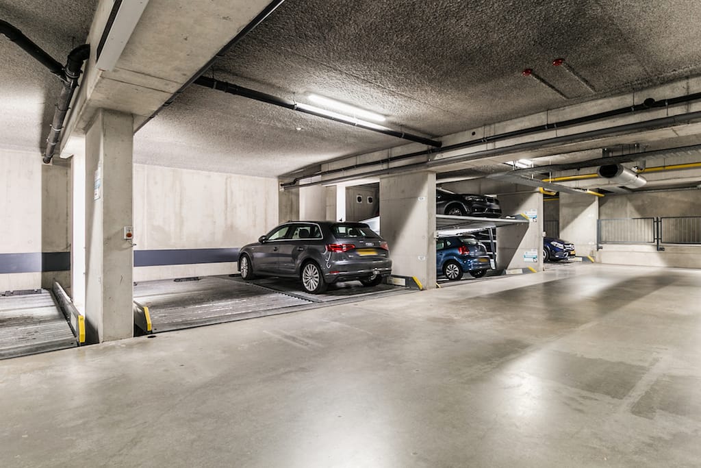 Photo 31 of Valkenburgerstraat 192-D