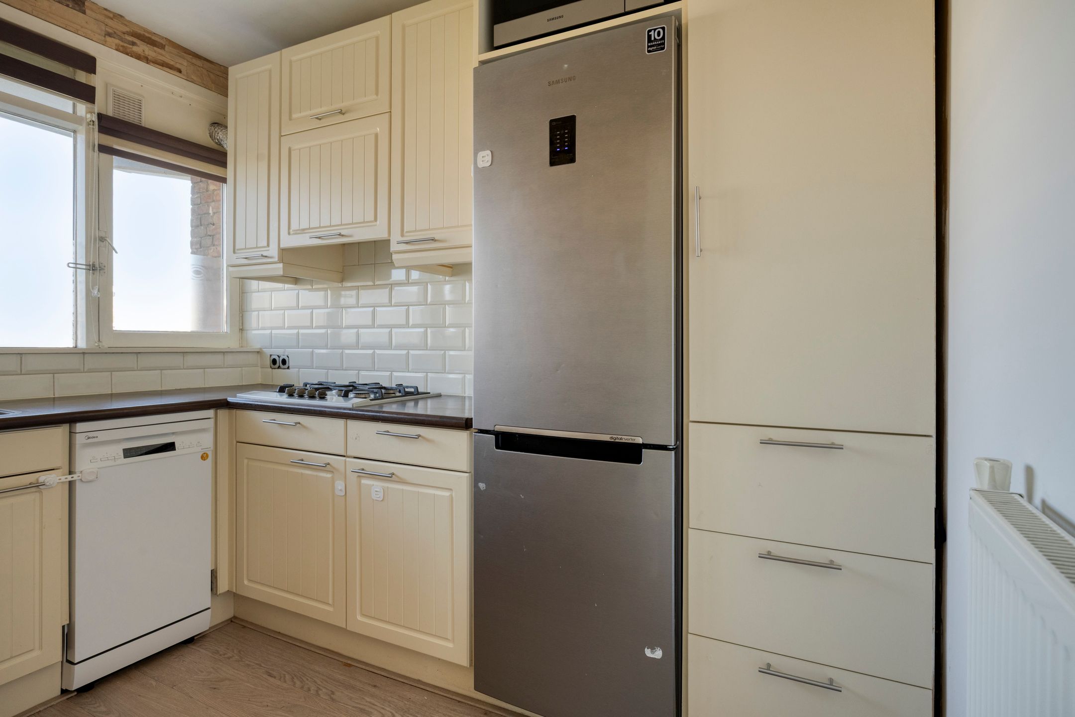 Modern 3-bedroom apartment with air conditioning and balcony in Vlaardingen — 18