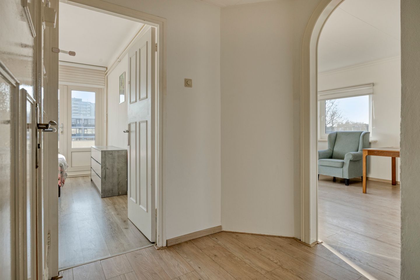 Modern 3-bedroom apartment with air conditioning and balcony in Vlaardingen — 20