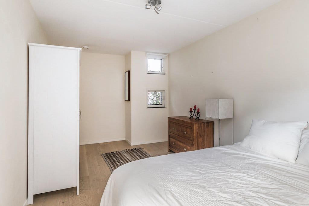 Photo 18 of Valkenburgerstraat 192-D