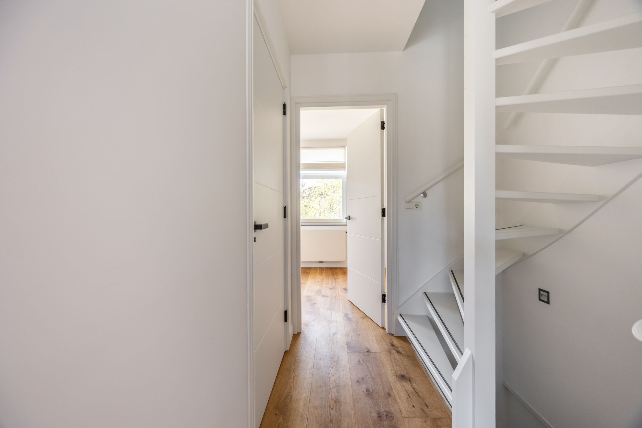 Photo 21 of Reitzstraat 31