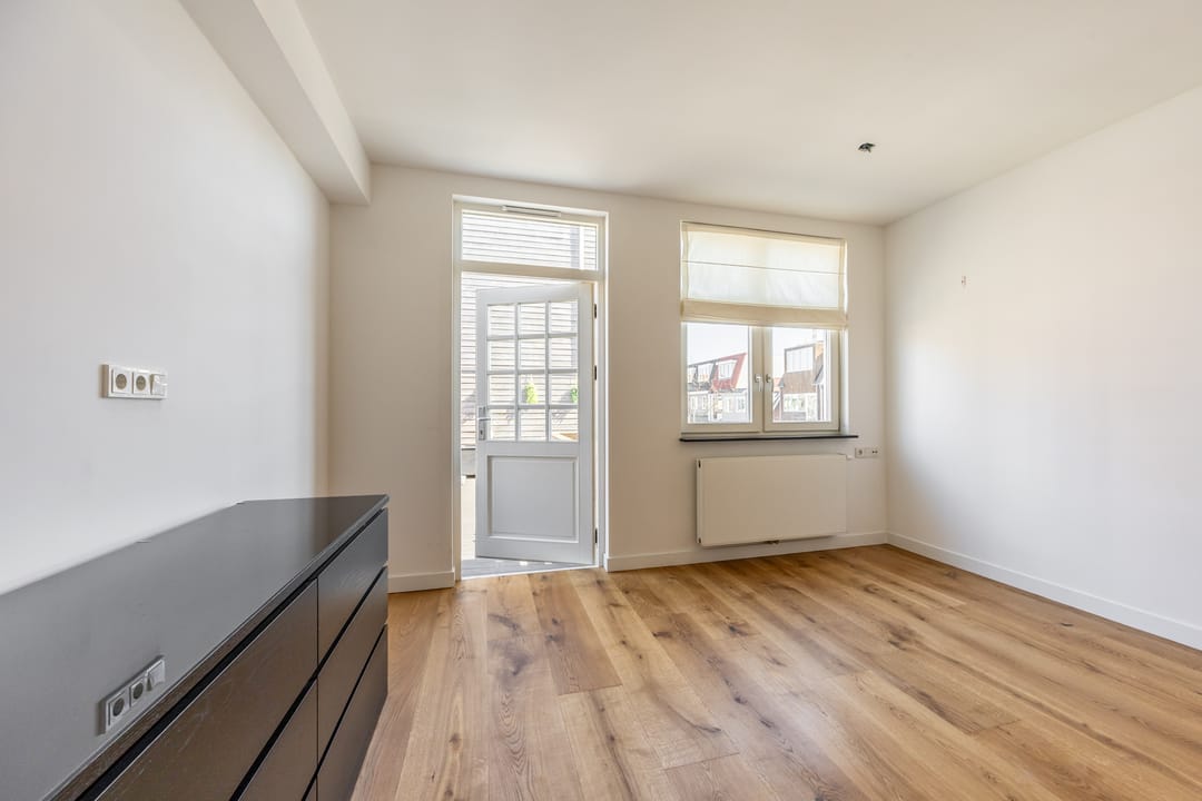 Photo 26 of Reitzstraat 31