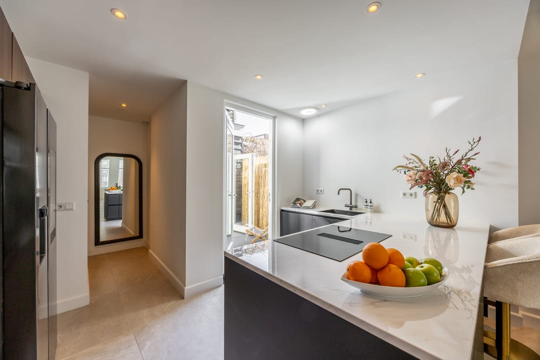 Photo 11 of Reitzstraat 31