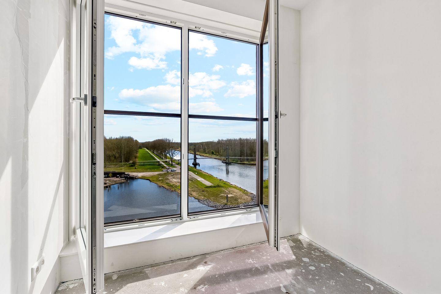 Photo 5 of John van Vleckstraat 245