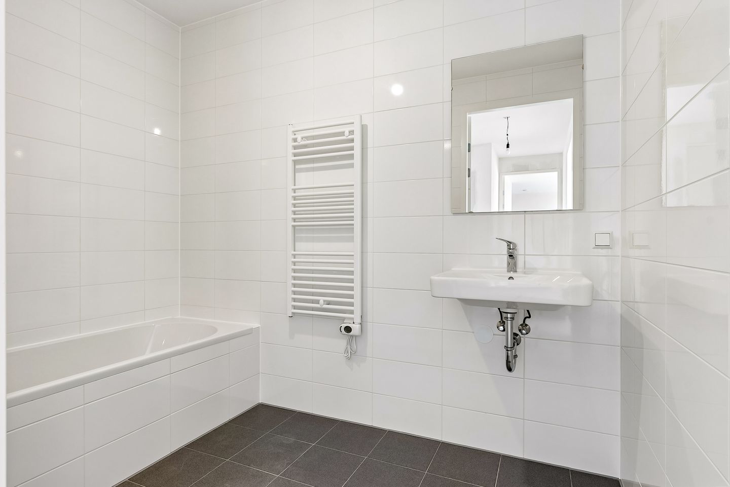 Photo 34 of John van Vleckstraat 245