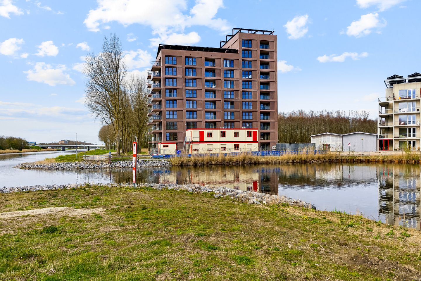 Photo 4 of John van Vleckstraat 245