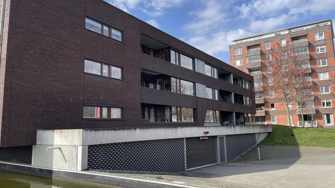 Foto 1 van Karbeel 147