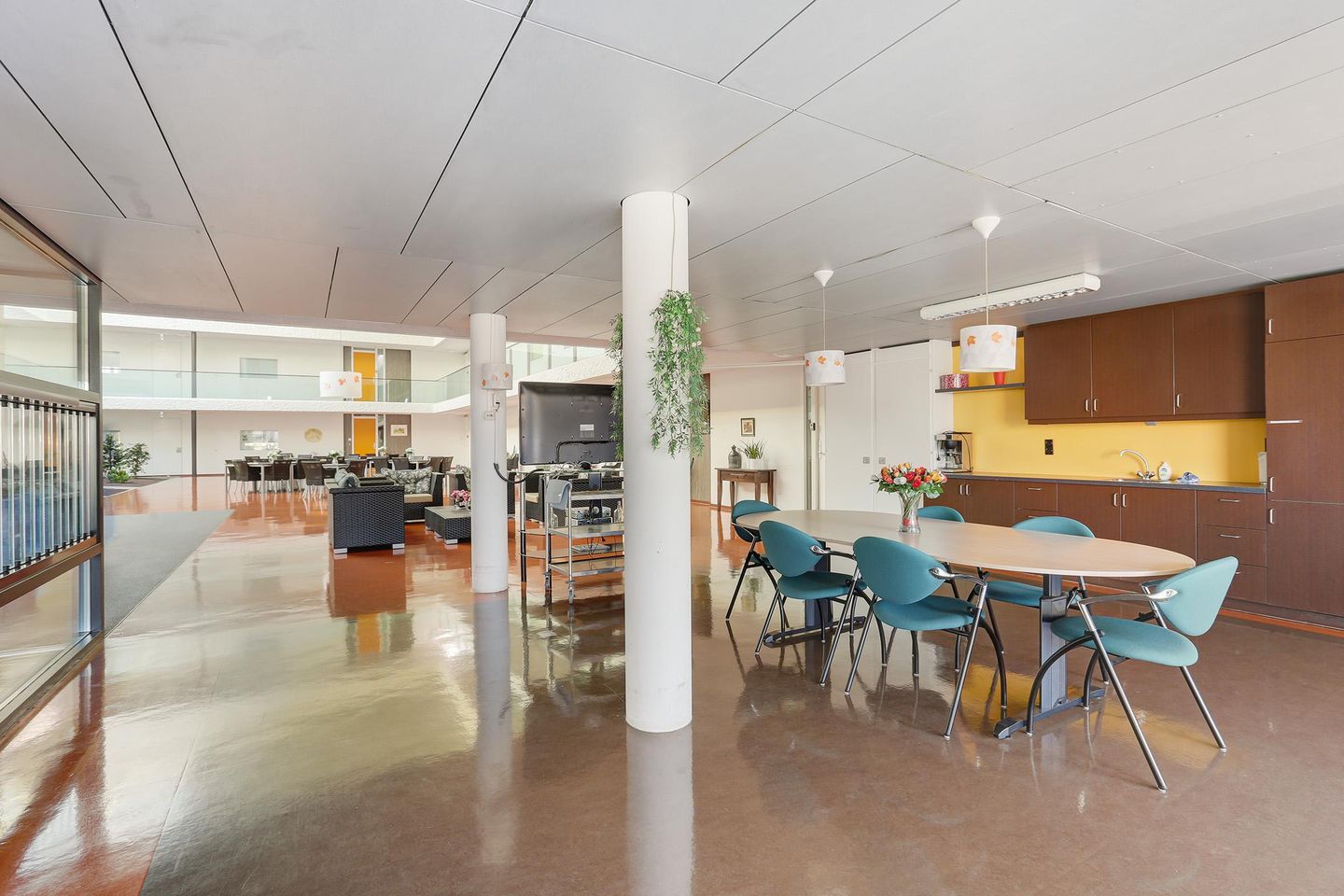 Foto 4 van Karbeel 147