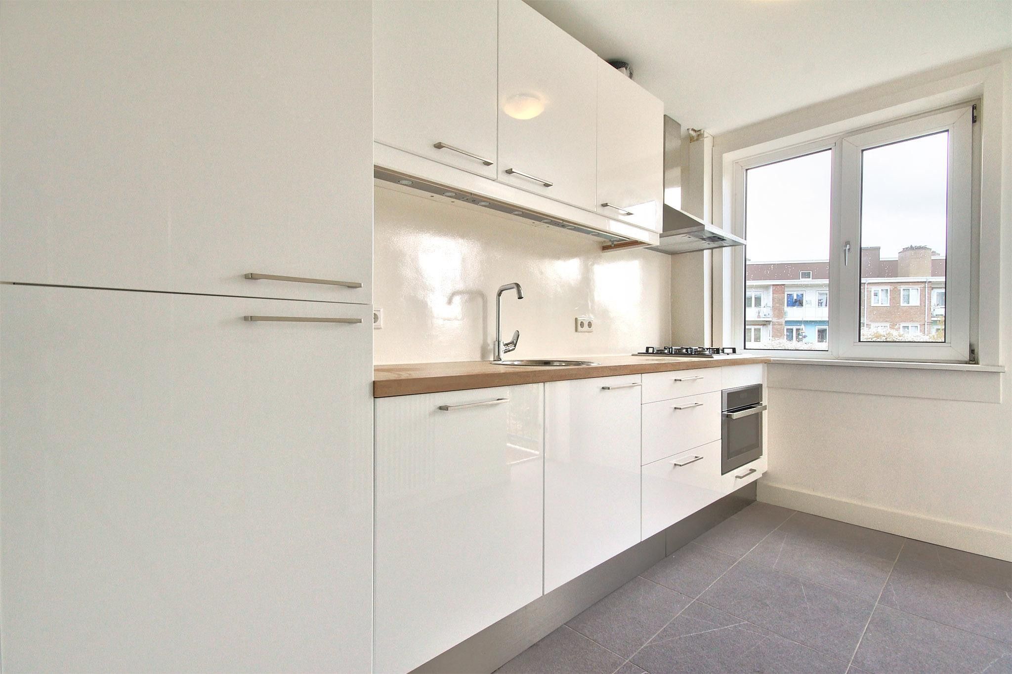 Photo 9 of Baarsjesweg 174-2