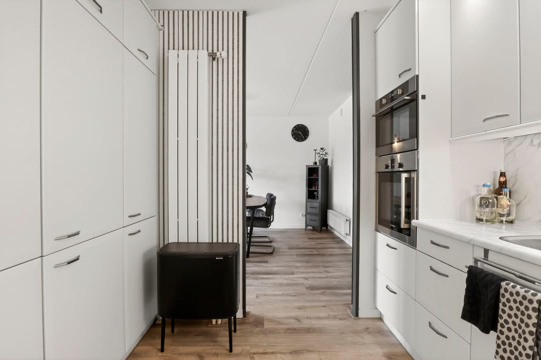 Photo 16 of Stationsweg 170