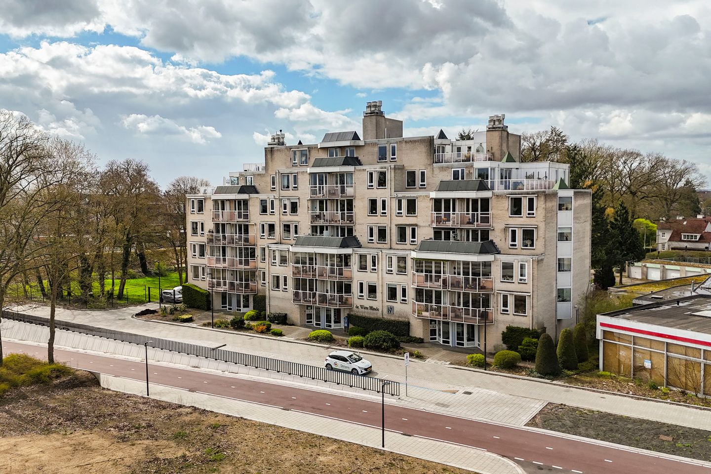 Photo 40 of Stationsweg 170