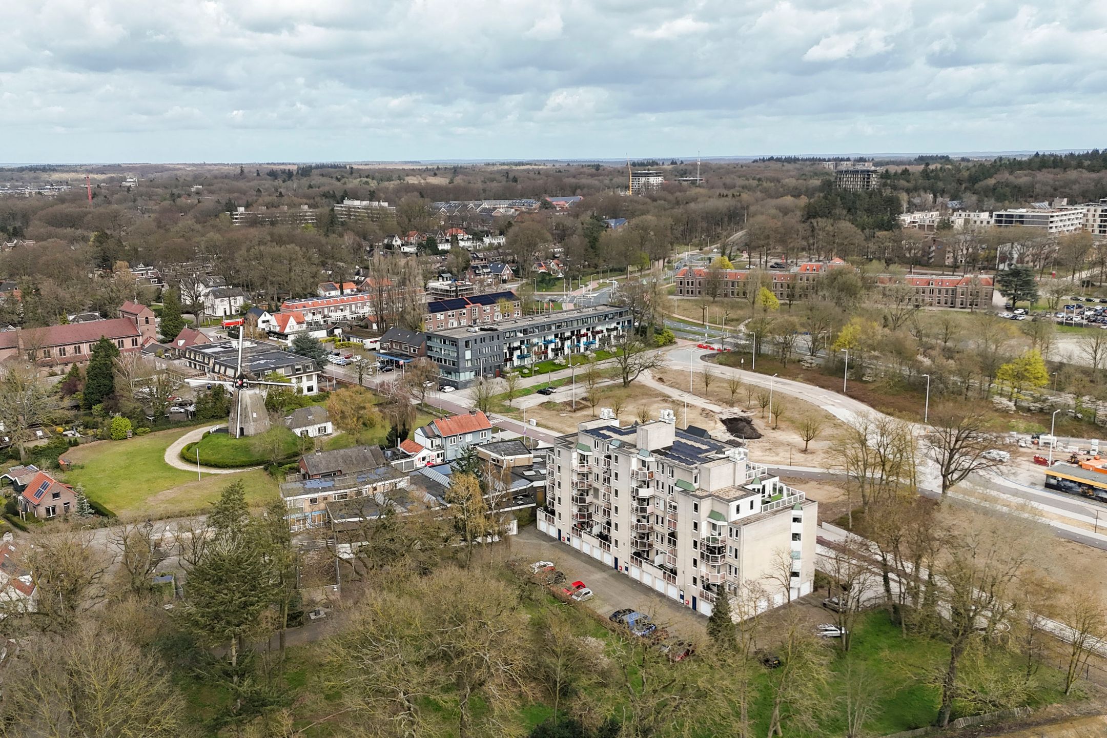 Photo 45 of Stationsweg 170