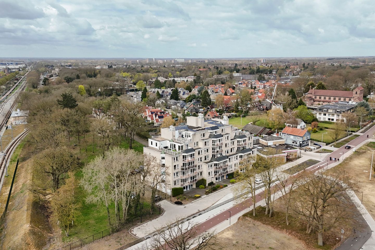 Photo 44 of Stationsweg 170