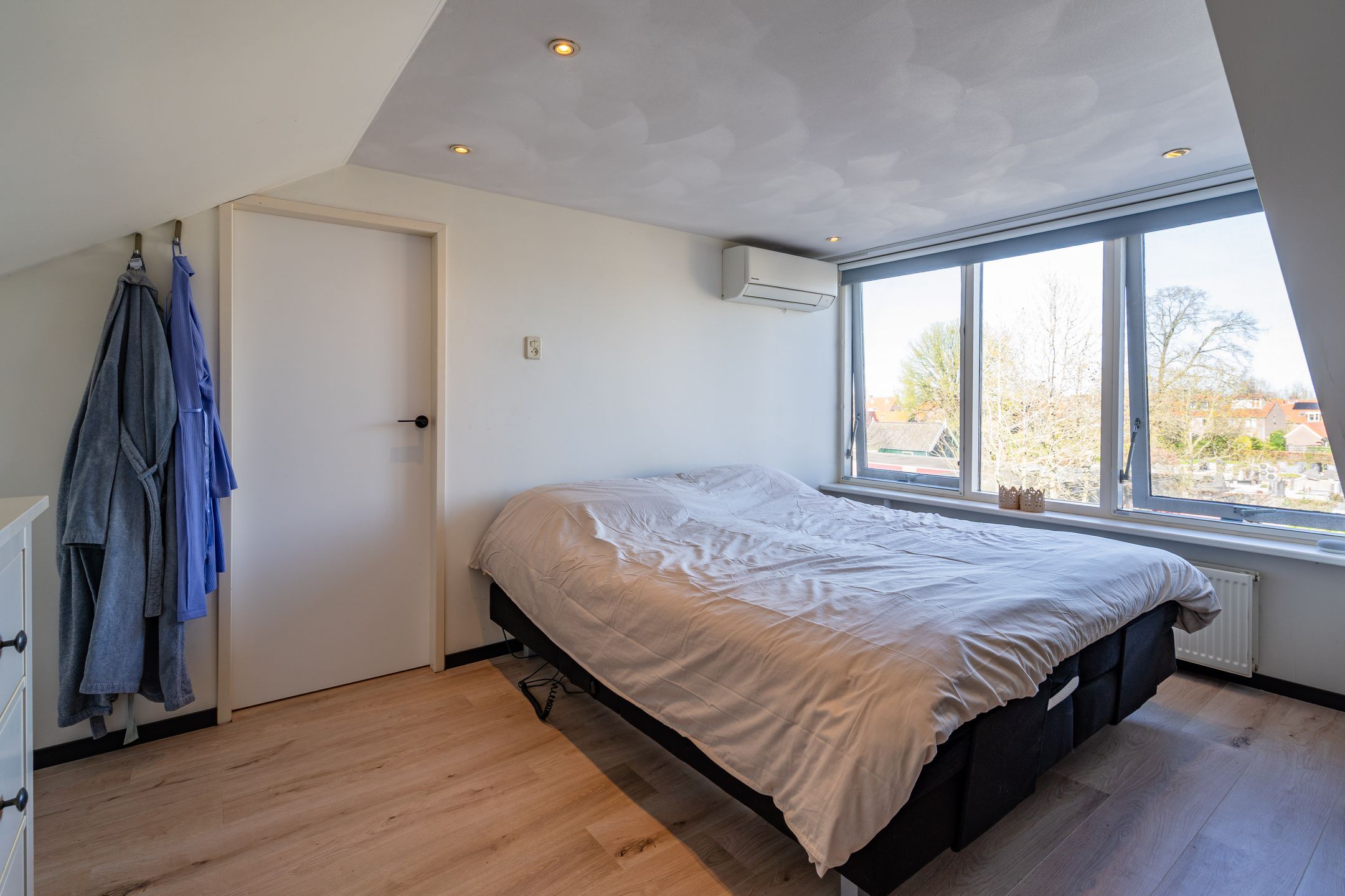 Photo 27 of Oranje-Nassaustraat 23