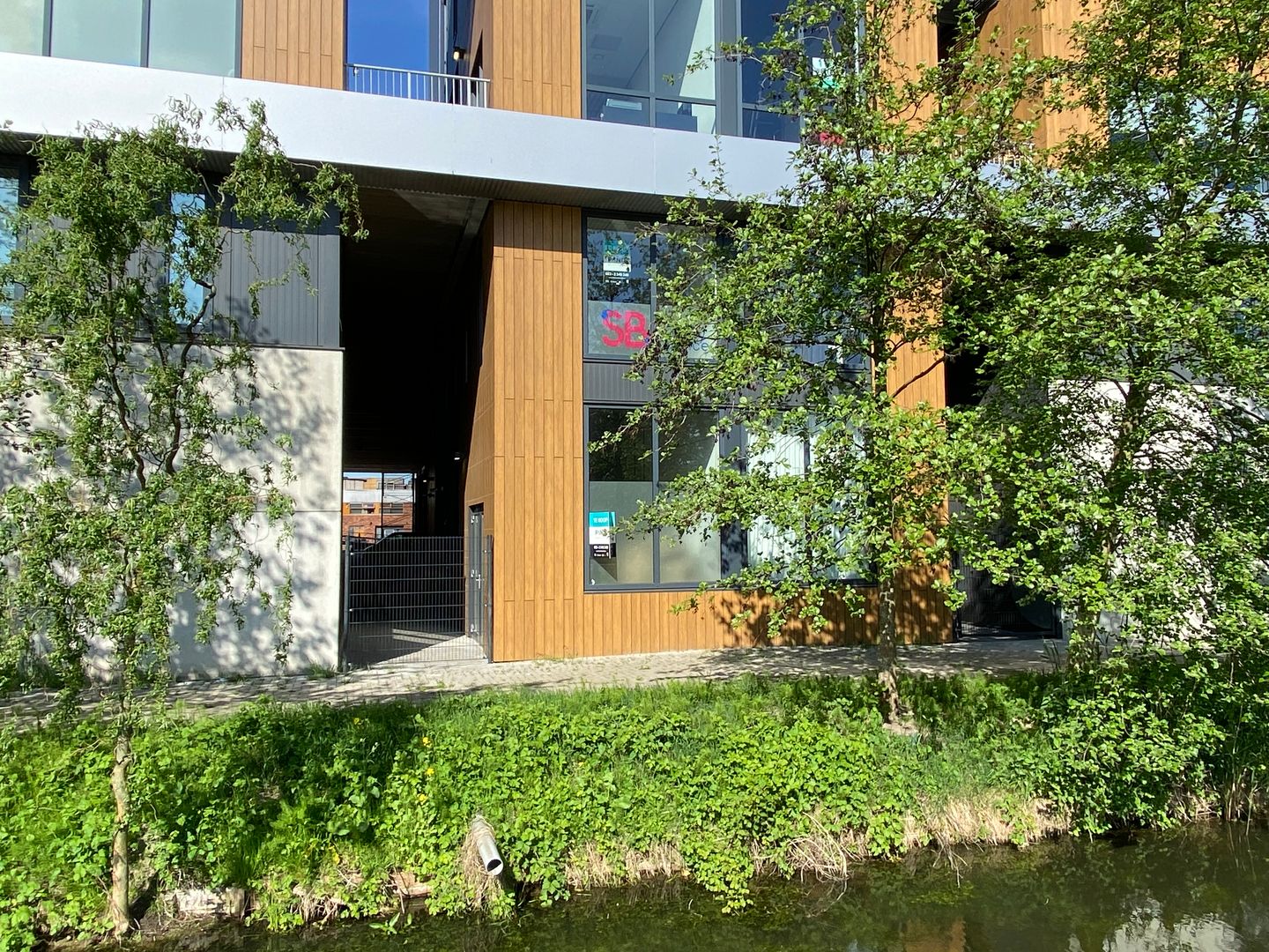 Bekijk foto 1 van Wateringweg 1-A02