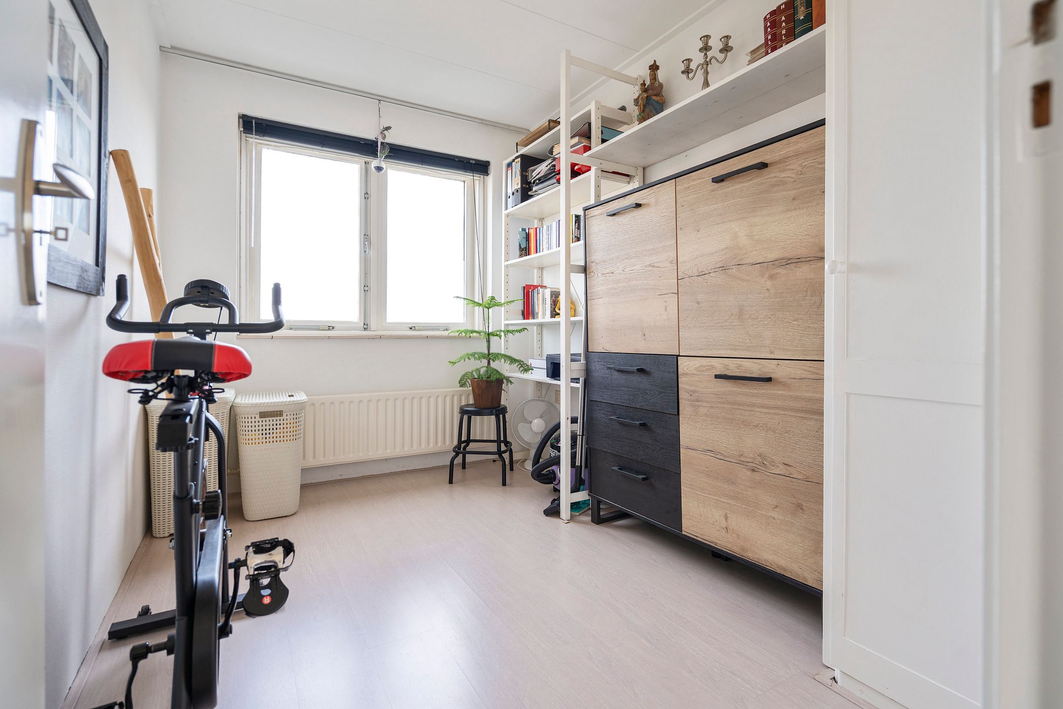 Photo 18 of Warmoezierslaan 16