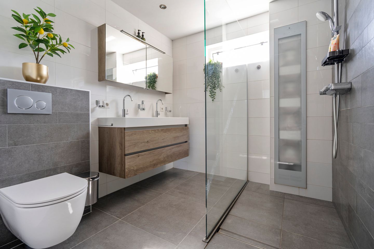 Photo 25 of Warmoezierslaan 16