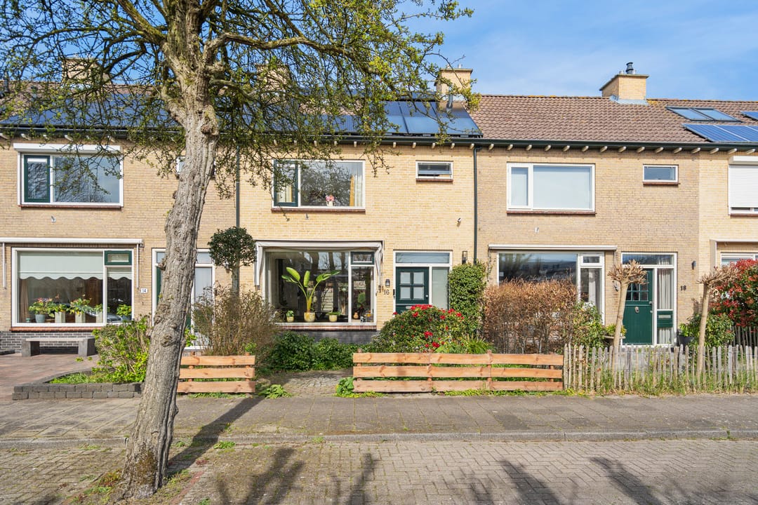 Photo 1 of Warmoezierslaan 16