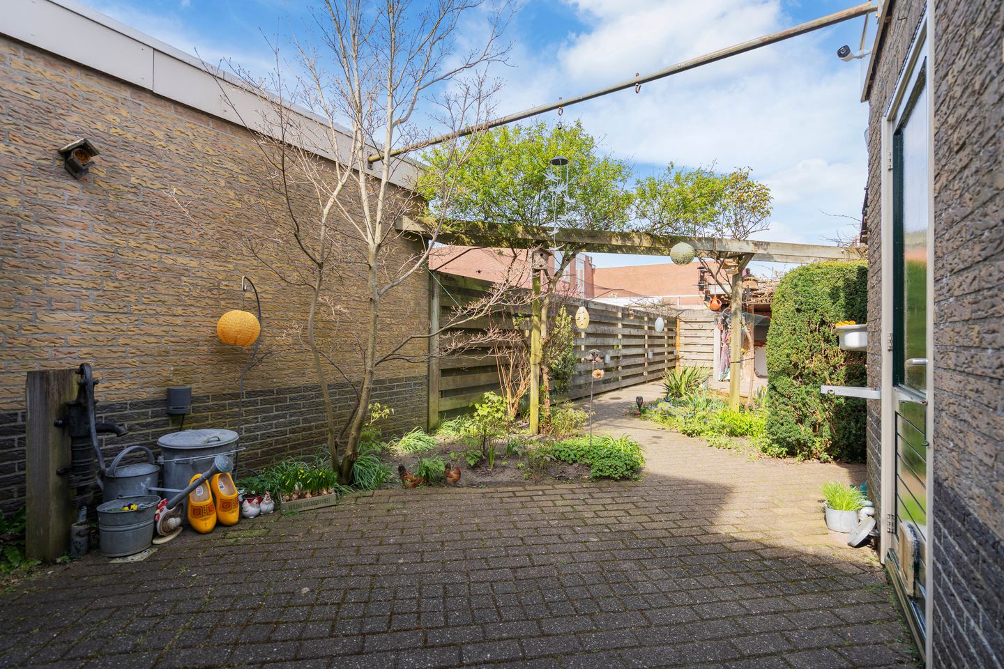 Photo 35 of Warmoezierslaan 16