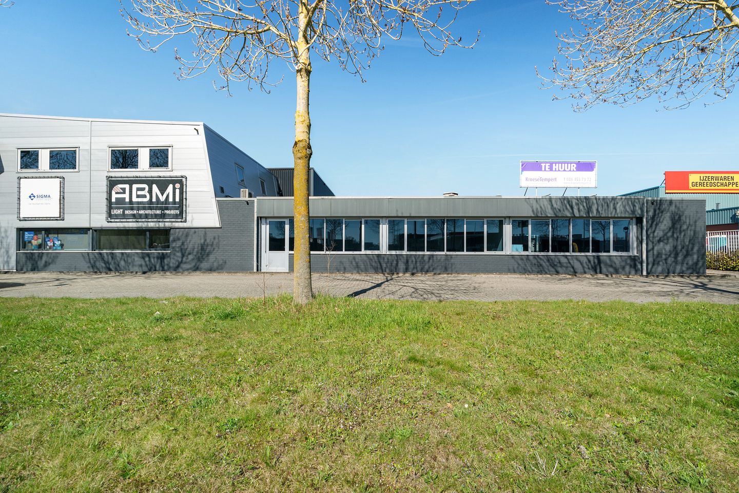 Bekijk foto 2 van Wilhelm Röntgenstraat 11