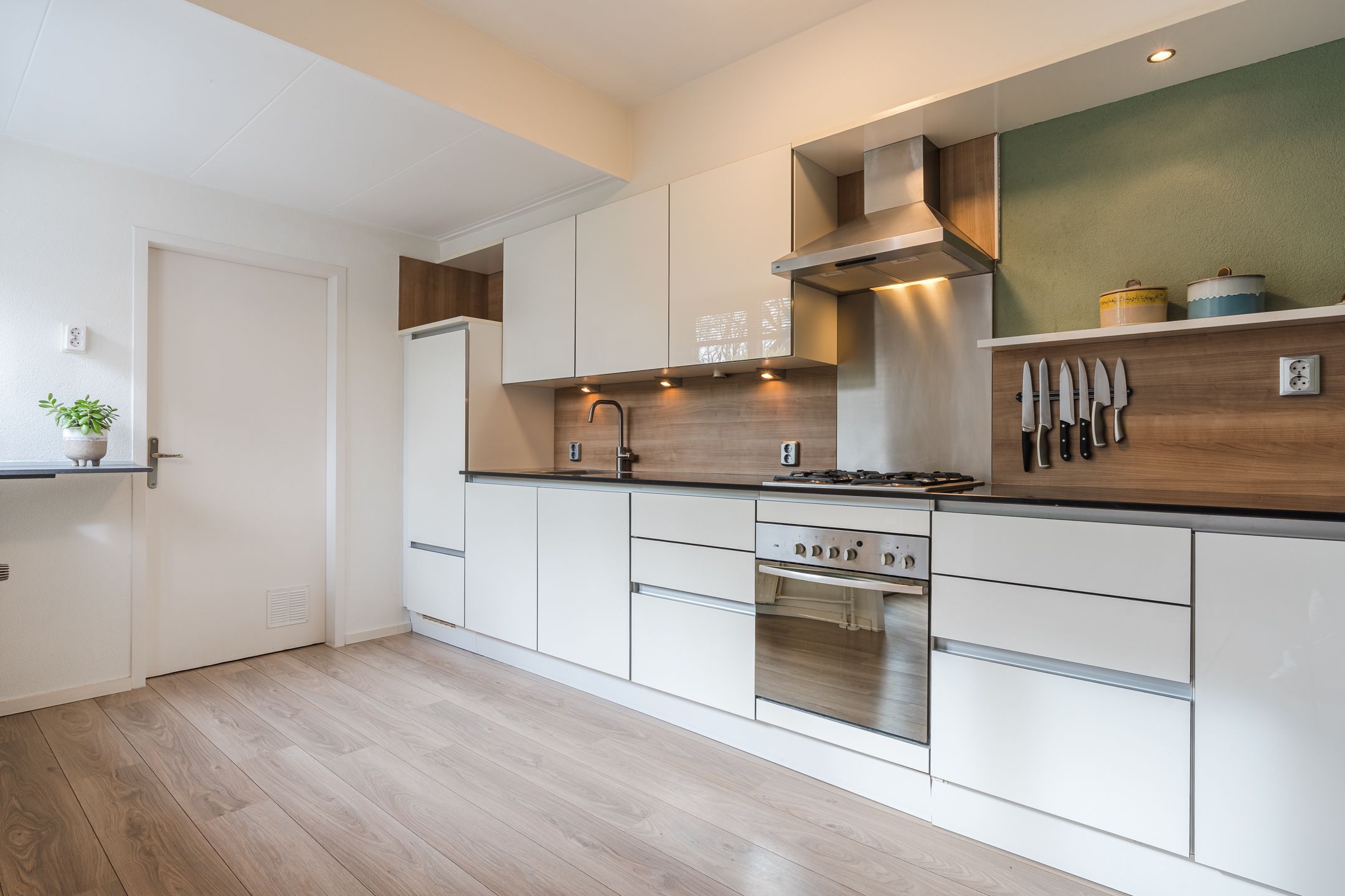 Foto 15 van Luchtenstein 24