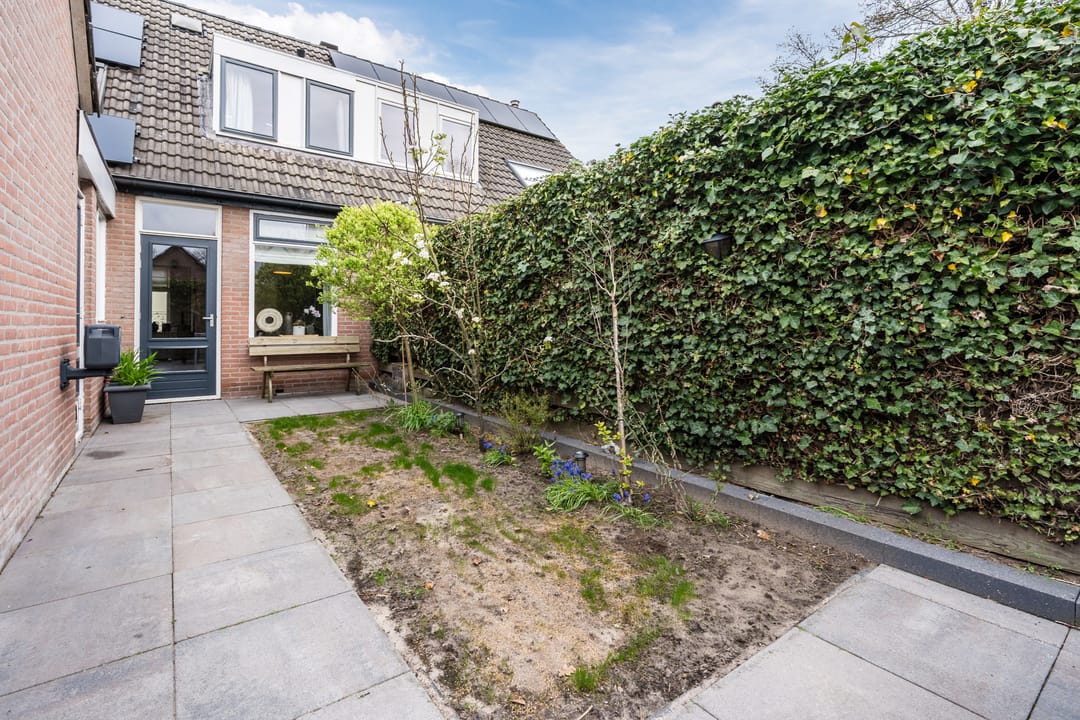 Foto 37 van Luchtenstein 24