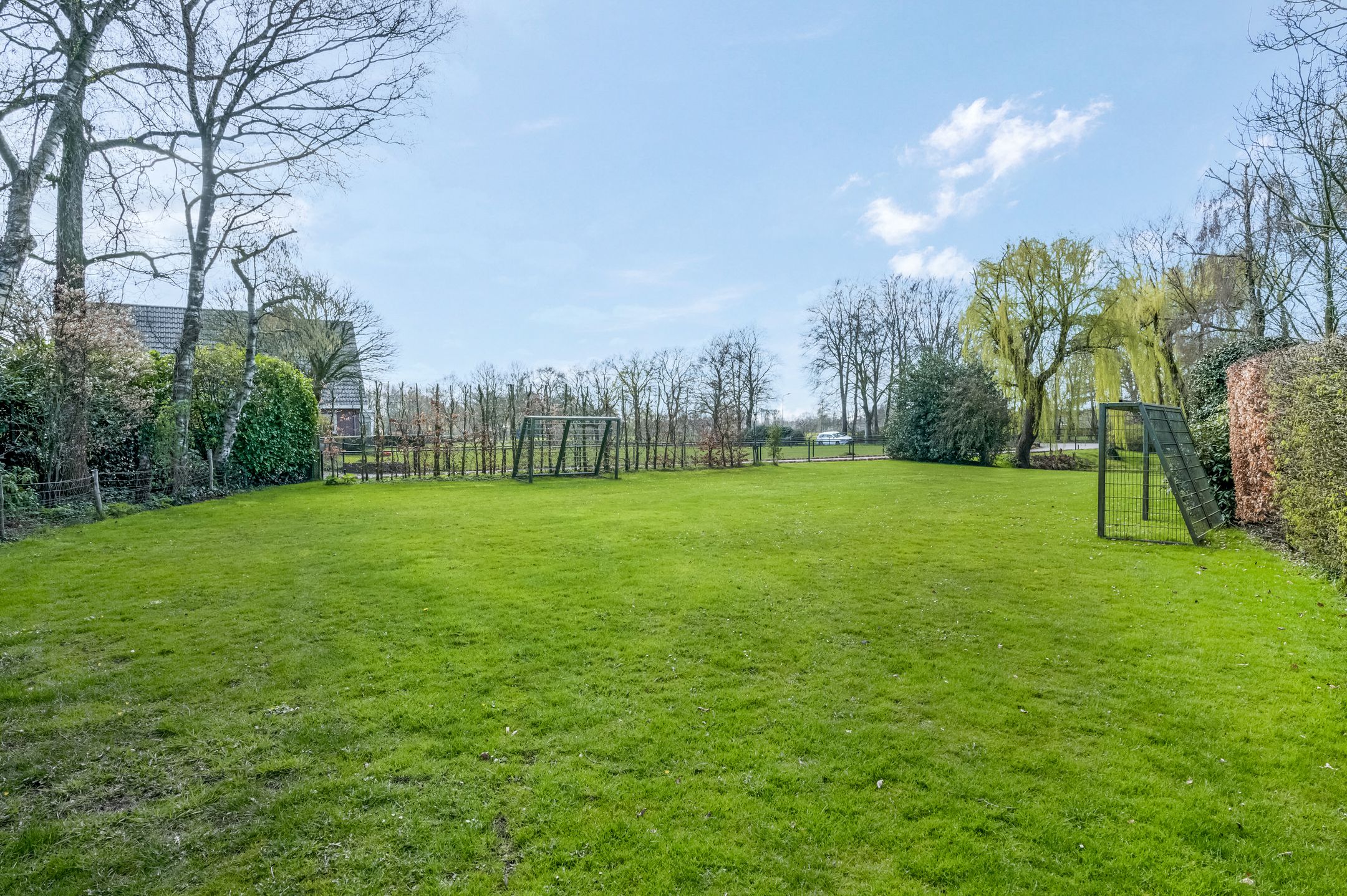 Foto 39 van Den Akker 12