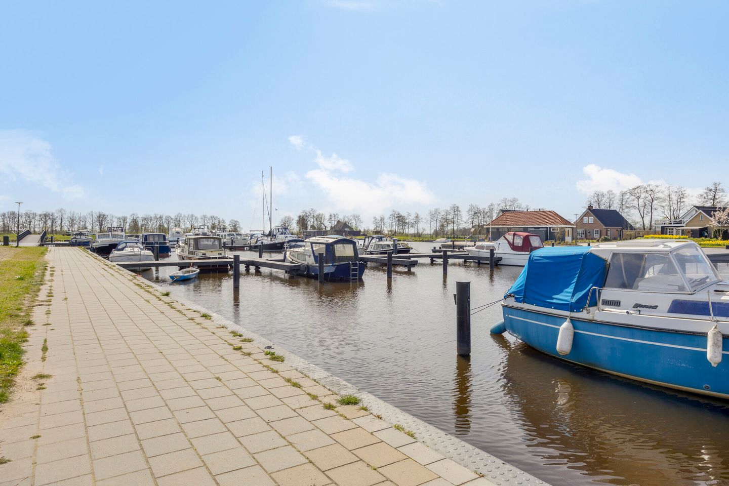 Foto 50 van Roundeel 29