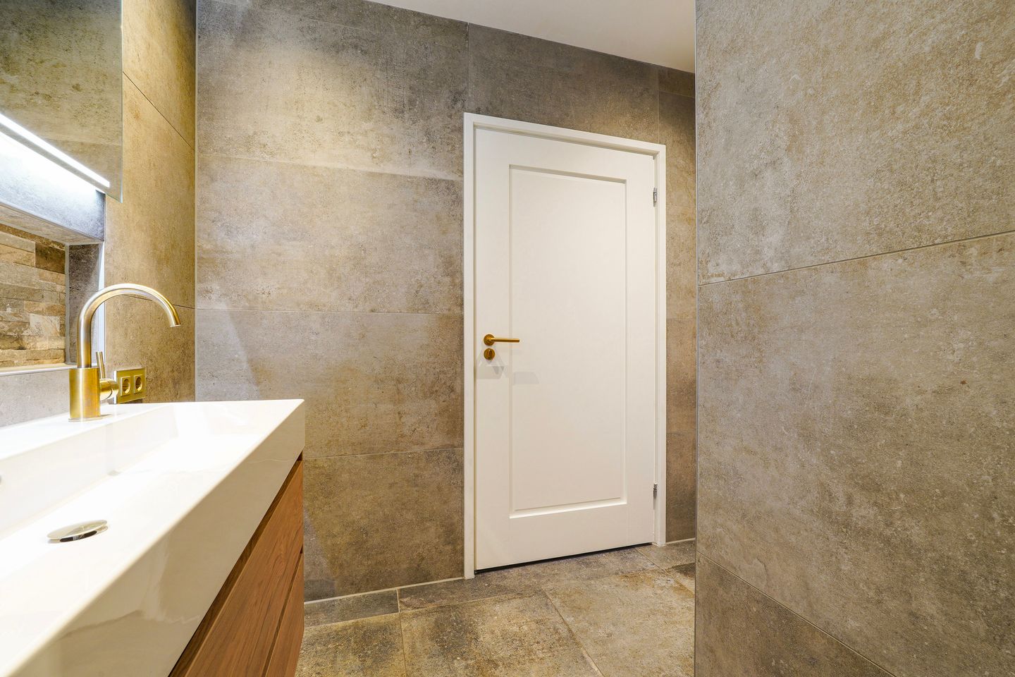 Foto 19 van Wendelnesseweg-West 69