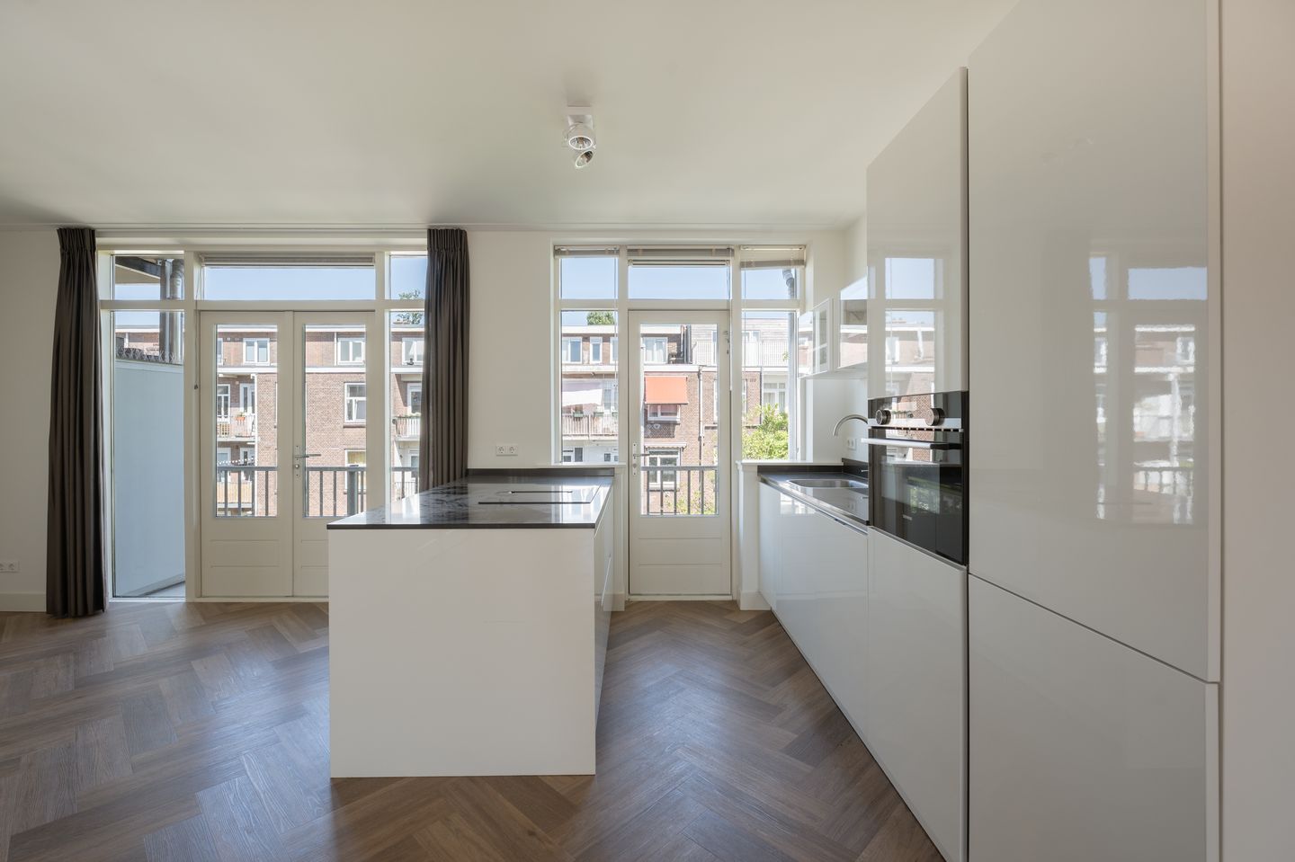 Photo 10 of Kuinderstraat 31-3