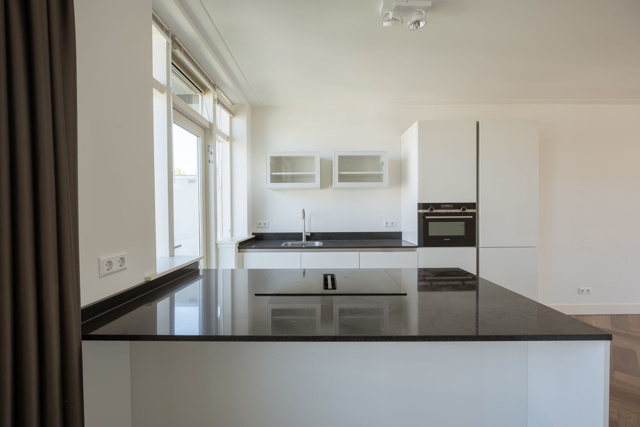 Photo 12 of Kuinderstraat 31-3