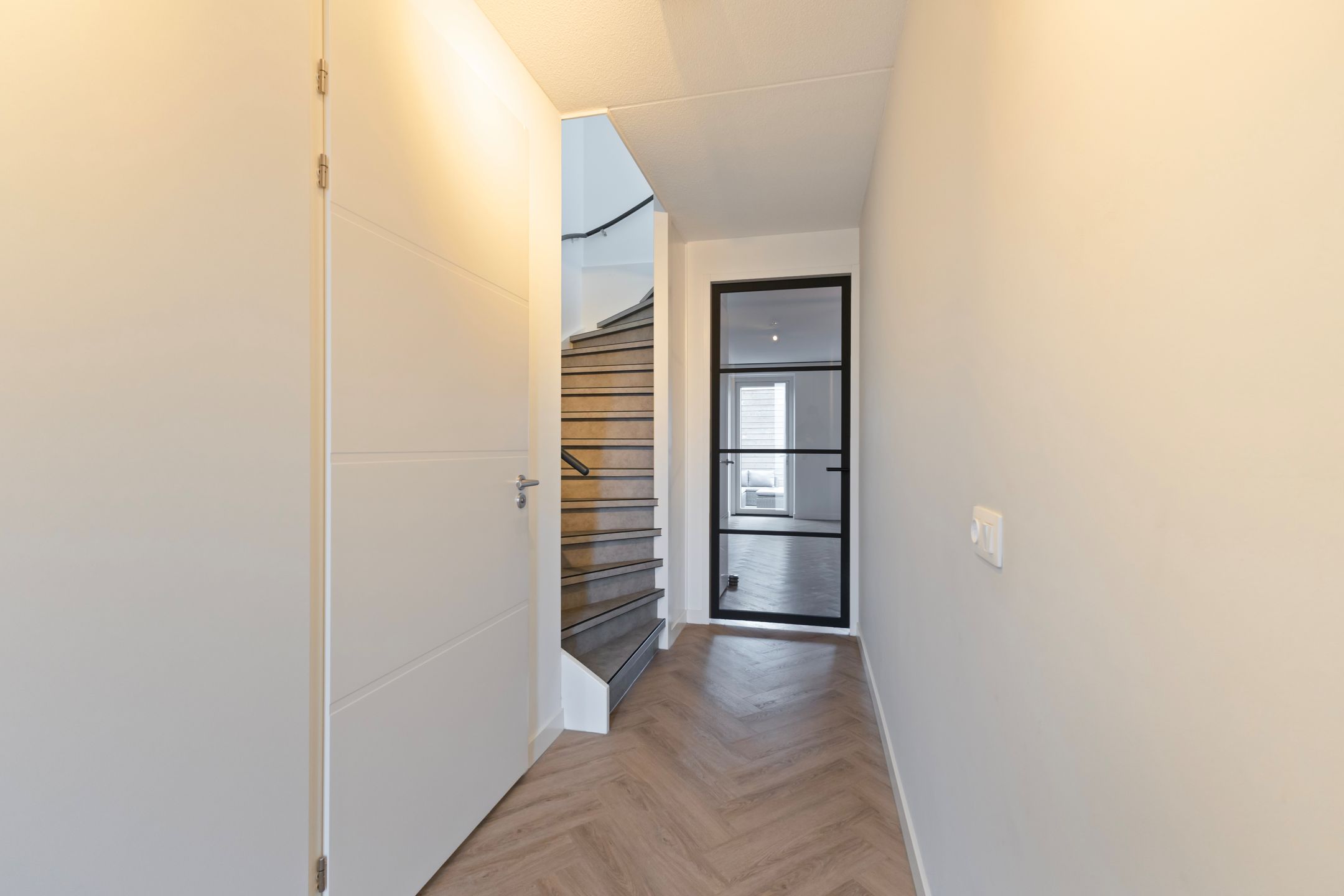 Photo 3 of Kastanjehout 48